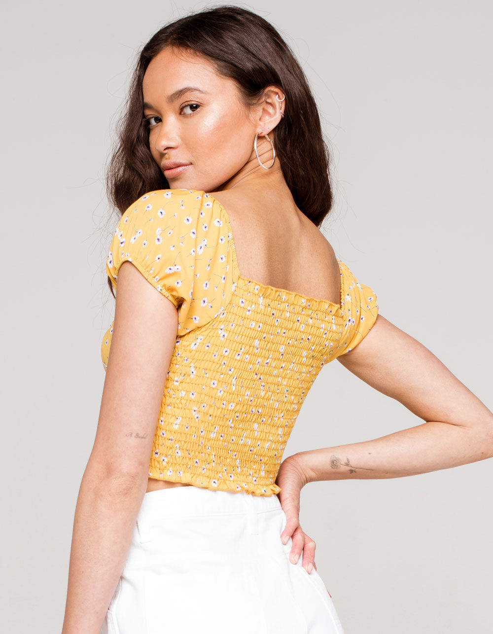 IJOAH Cinch Daisy Womens Yellow Crop Top YELLOW Tillys