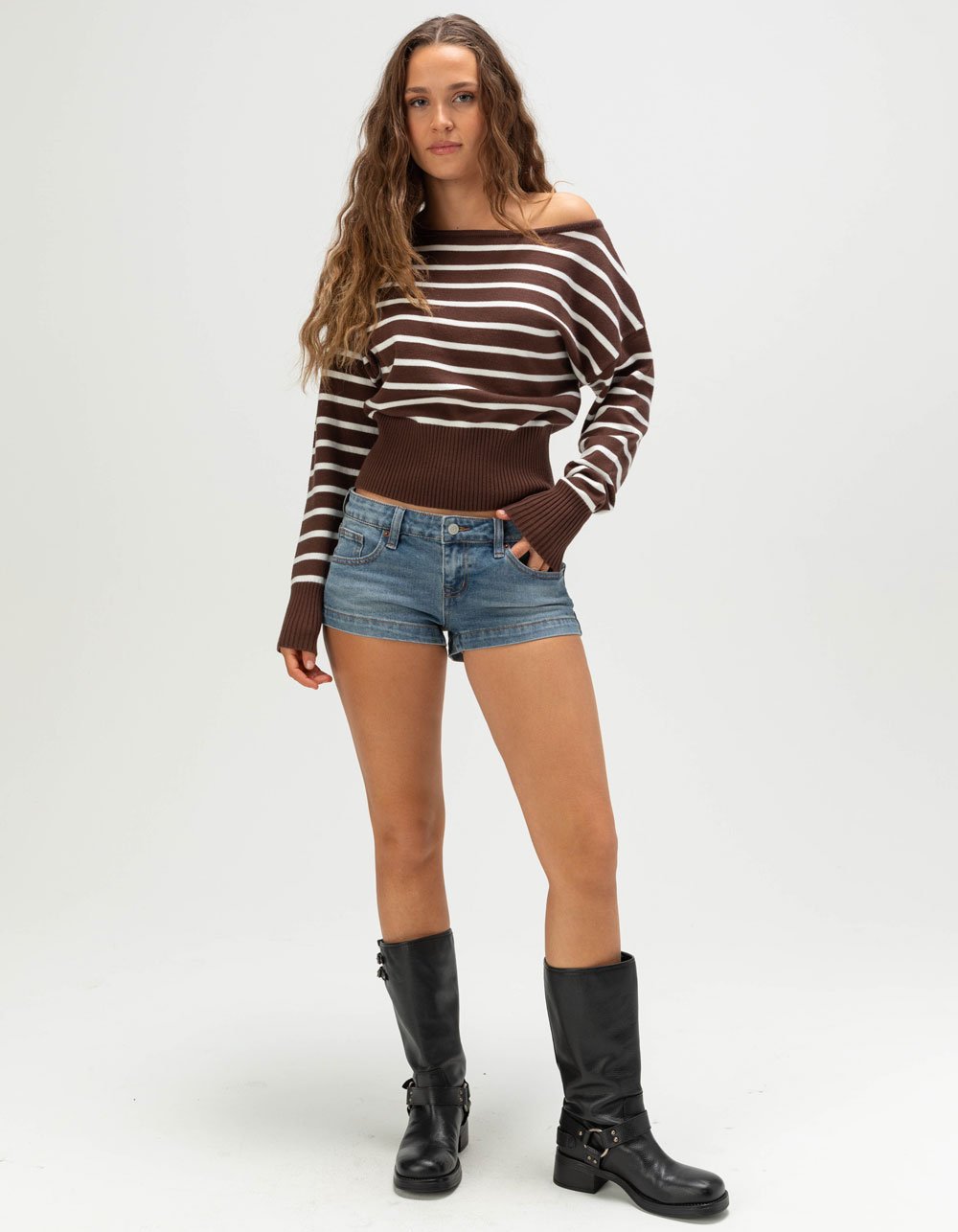 RSQ Womens Low Rise Mini Shorts - MEDIUM WASH