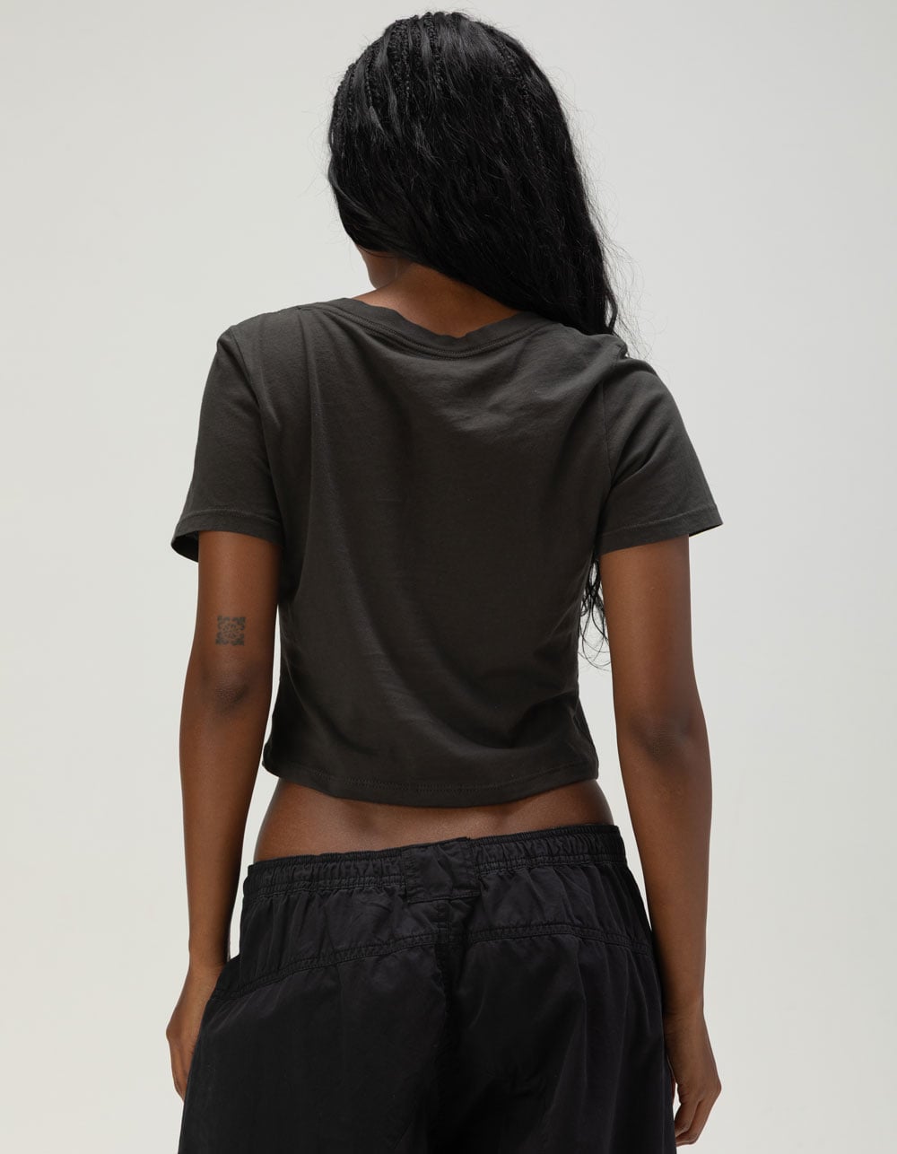 SULLEN On Fire Womens V-Neck Tee - BLACK