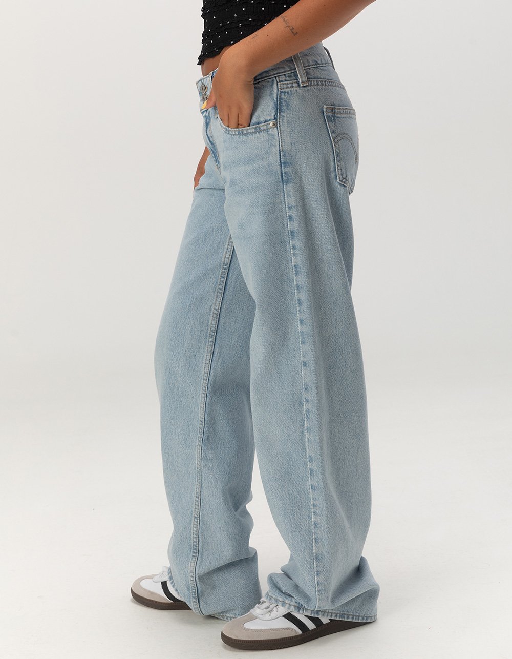 LEVI'S Superlow Loose Womens Jeans - Abraided Art LT BLAST