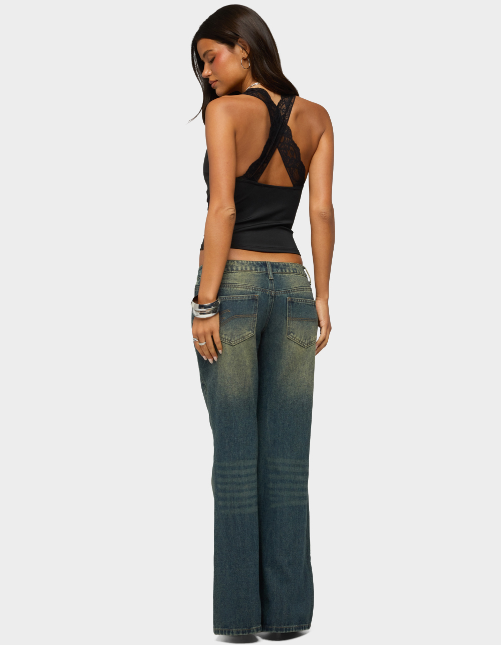 EDIKTED Shirili Low Rise Flared Jeans - BLUE