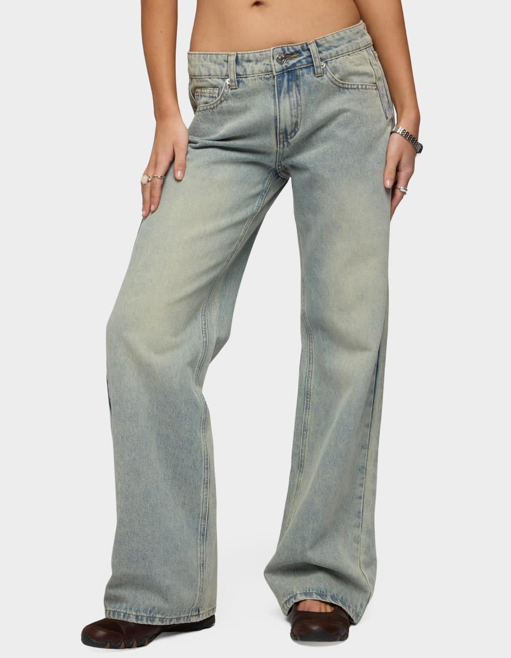 EDIKTED Holly Low Rise Straight Leg Jeans - BLUE