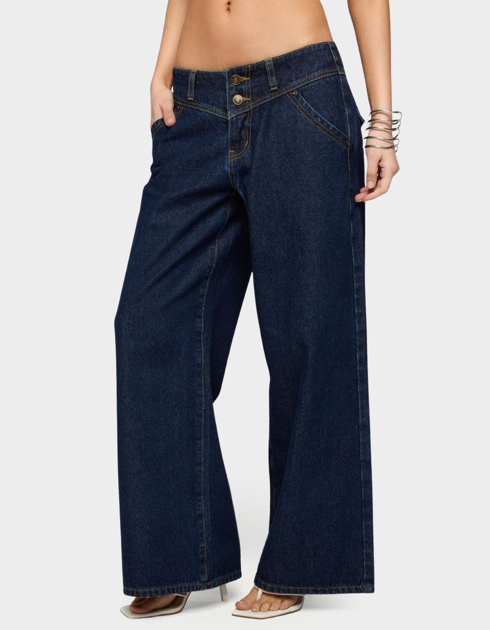 EDIKTED Petite Meredith Low Rise Wide Leg Jeans - BLUE