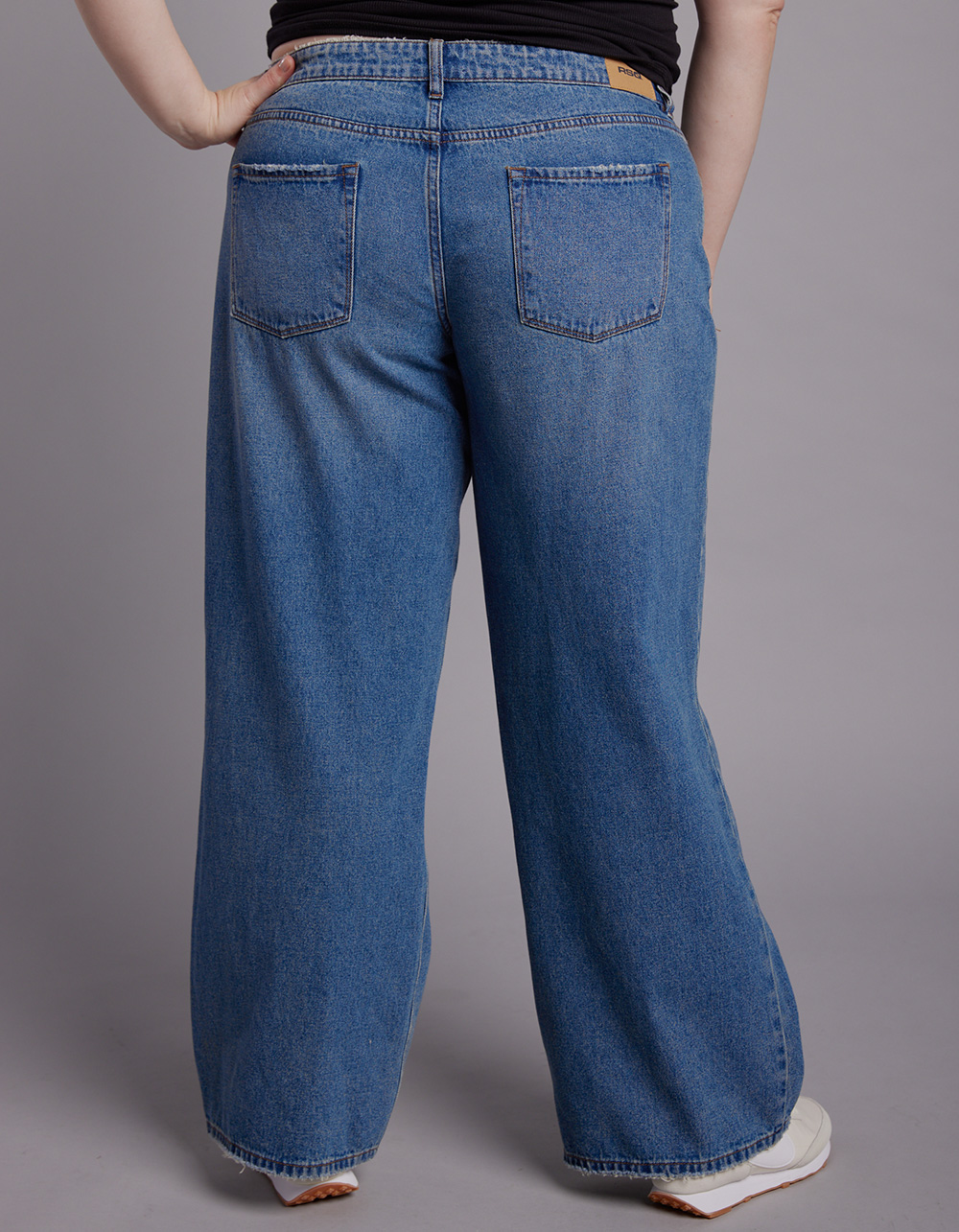 RSQ Womens Low Rise Baggy Jeans MEDIUM WASH Tillys
