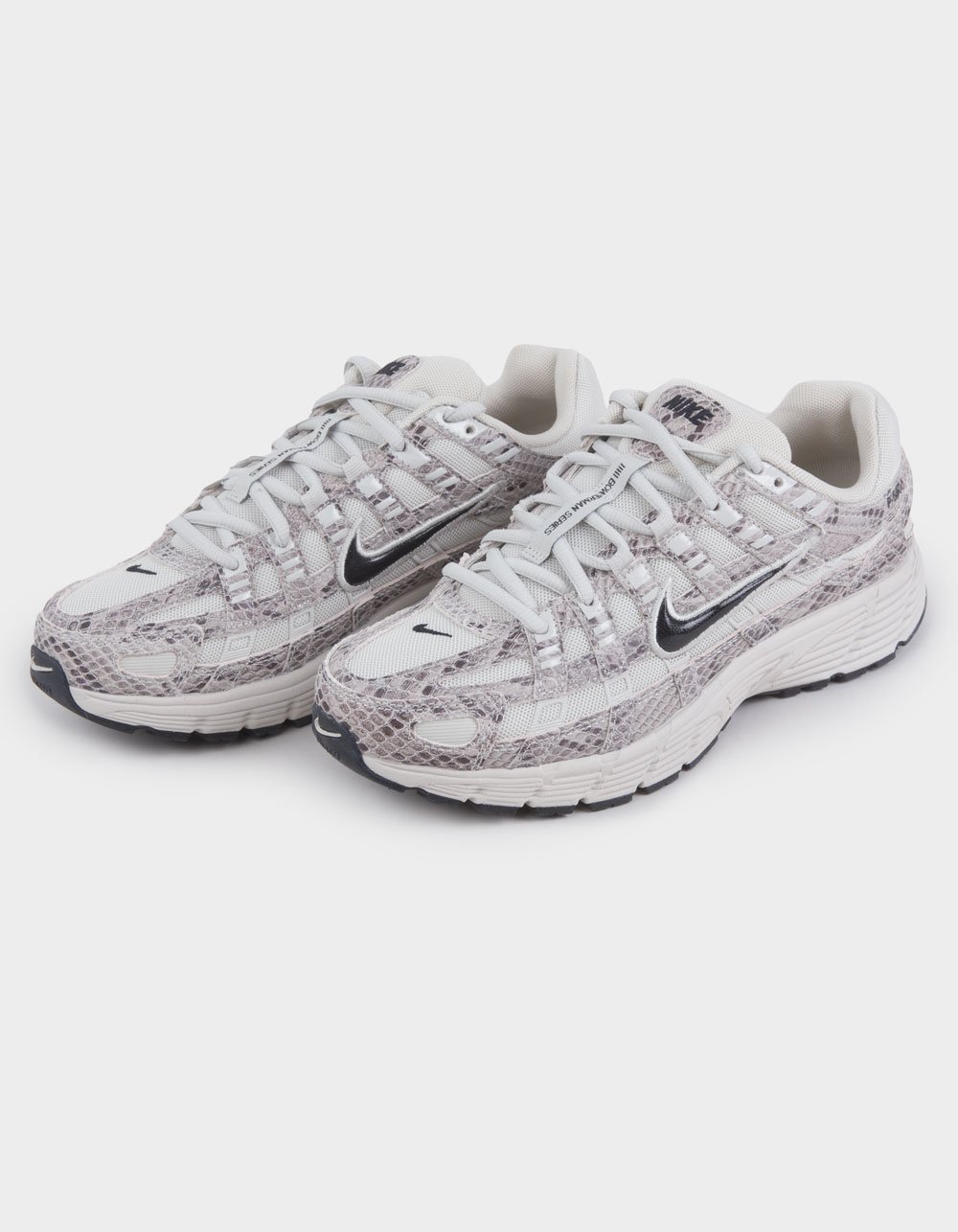NIKE P-6000 SE Womens Shoes - SNAKE