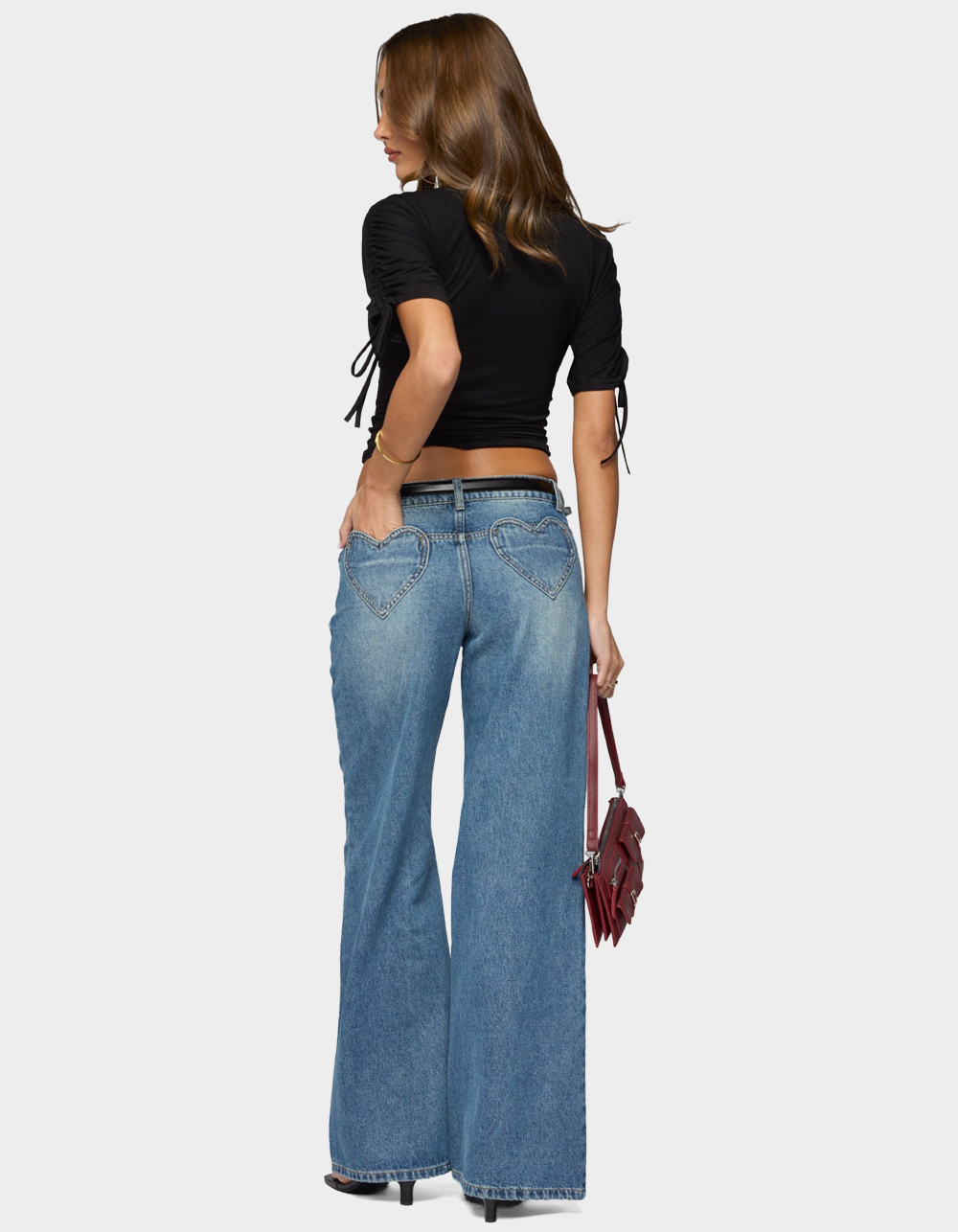 EDIKTED Casta Heart Low Rise Baggy Jeans - MEDIUM BLUE