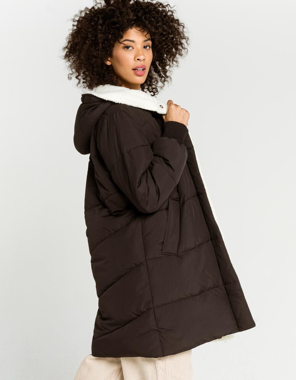 LOVE TREE Hooded Sherpa Lined Womens Puffer Coat - BLACK | Tillys