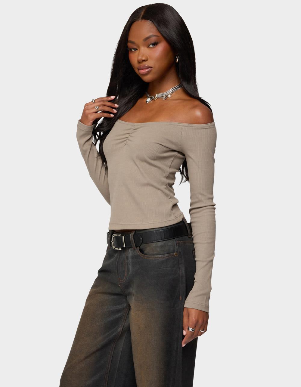 EDIKTED Cambria Ribbed Off Shoulder Top - BROWN