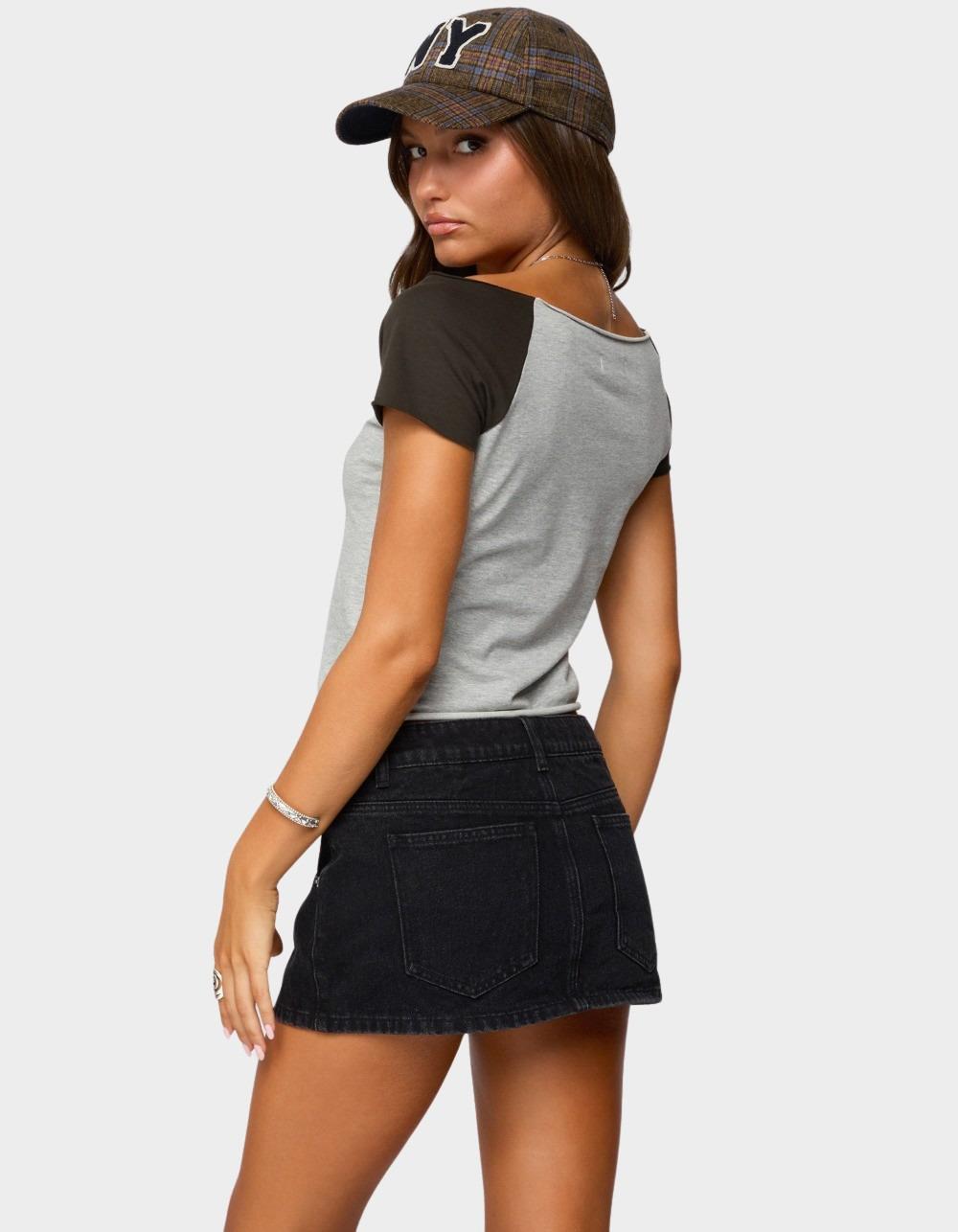 EDIKTED Liva Contrast Raglan Tee - GRAY