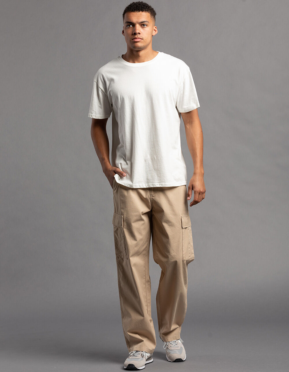 Savenne Mid Rise Loose Fit Cargo Pants