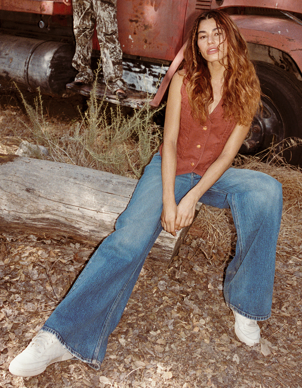 Whiskered baggy women's jeans