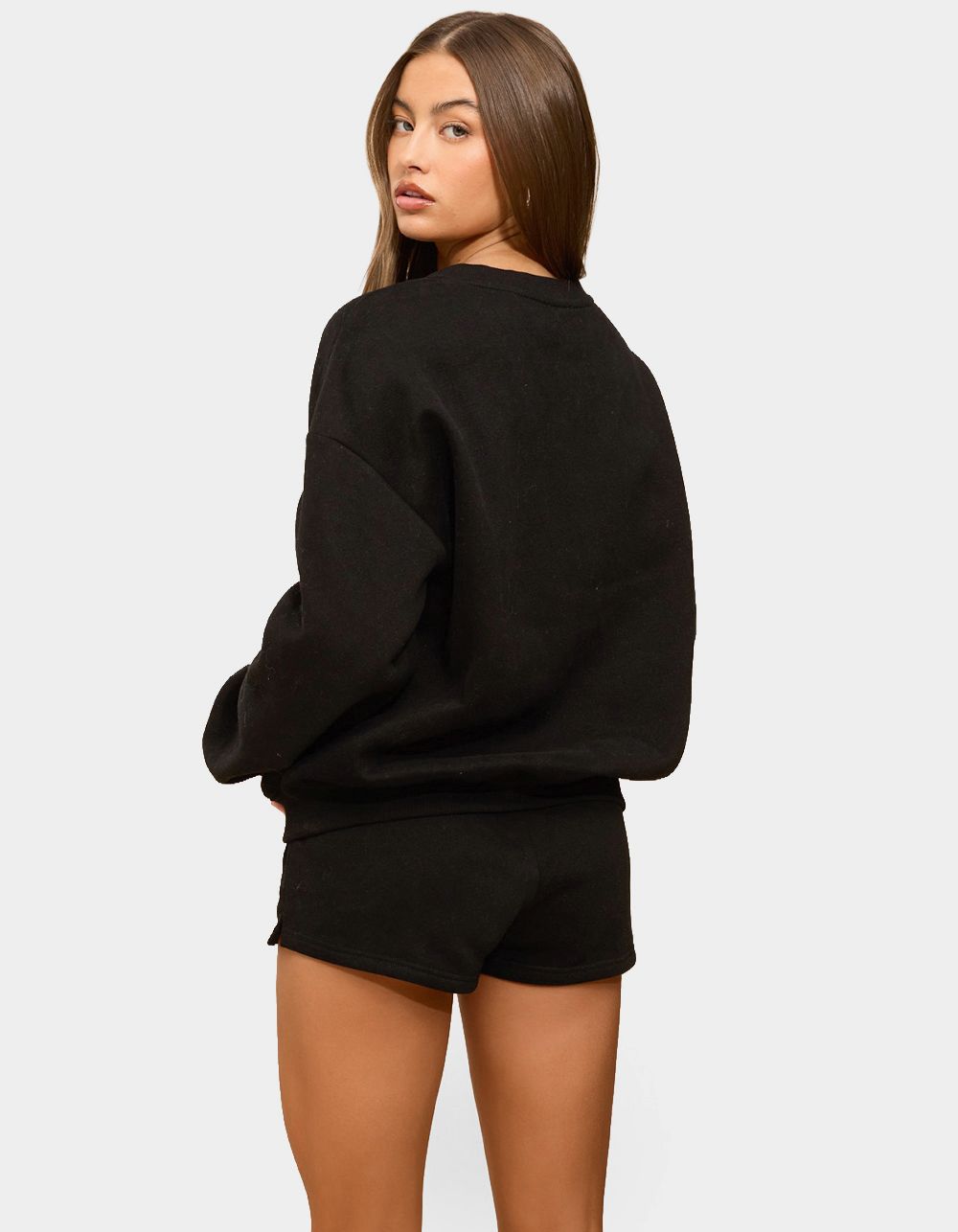 EDIKTED Bronte V-Neck Sweatshirt - BLACK