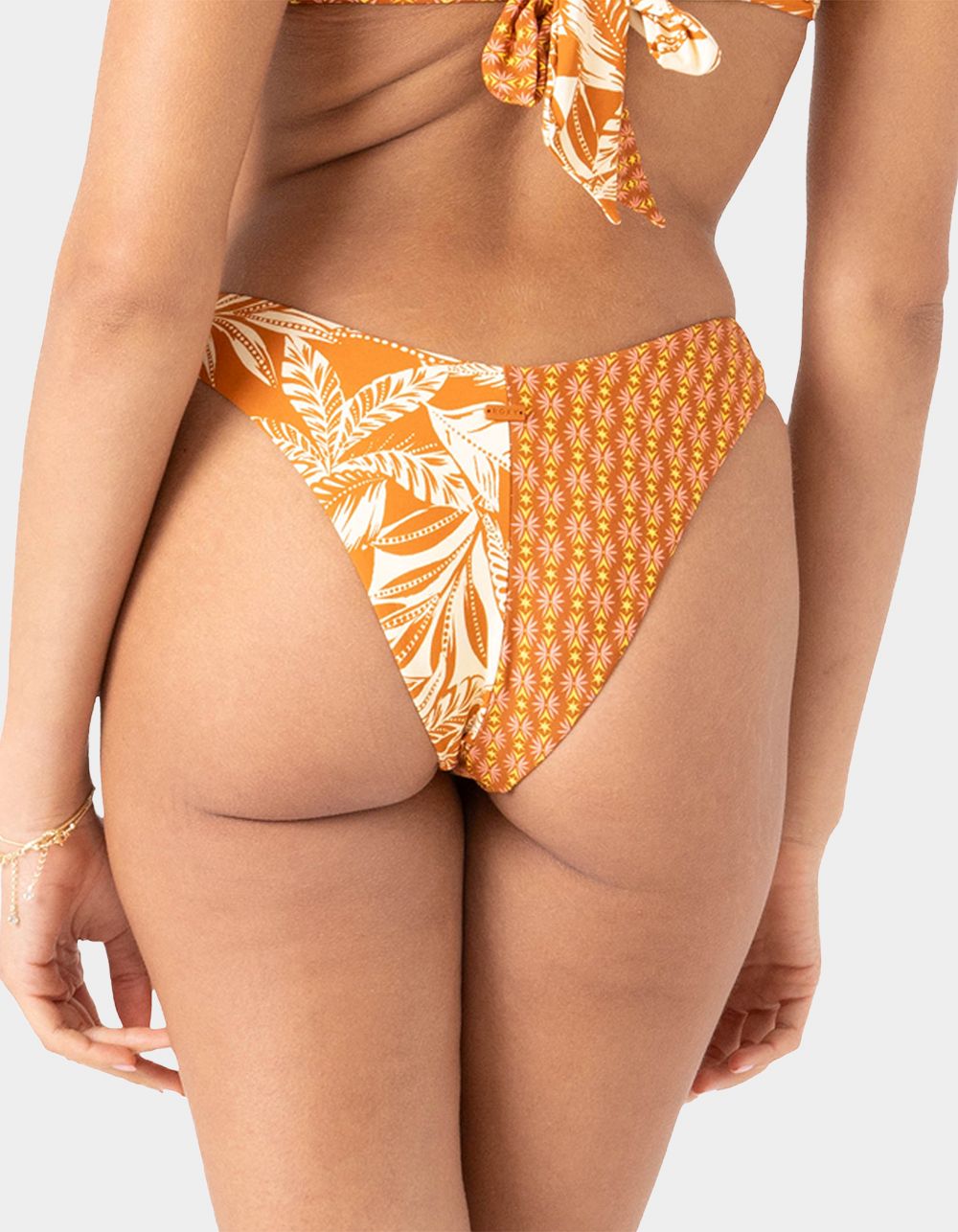 ROXY Ray Of Sunshine V Cheeky Womens Bikini Bottoms - RUST