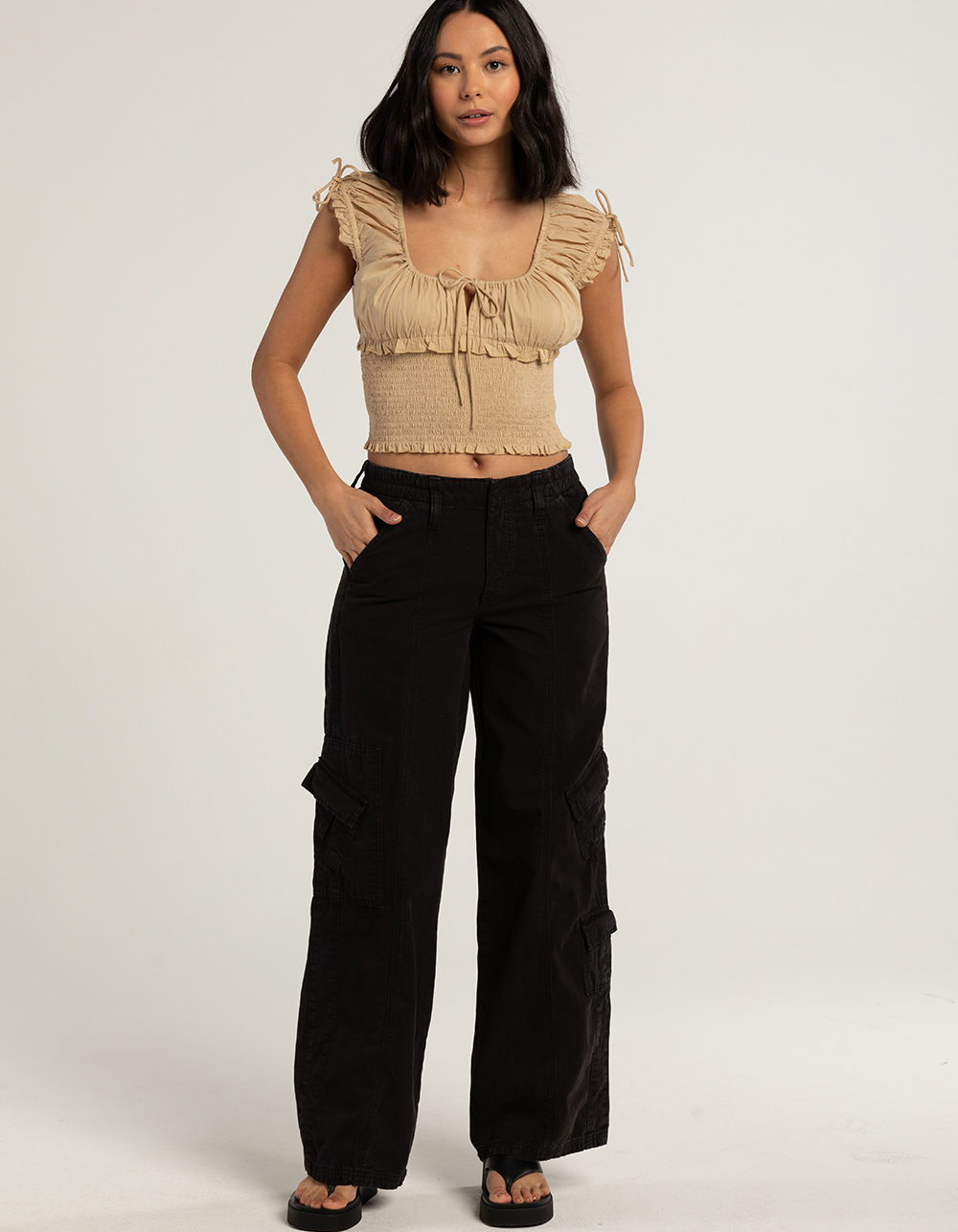 BDG Urban Outfitters Womens Low Rise Cargo Pants - BLACK | Tillys