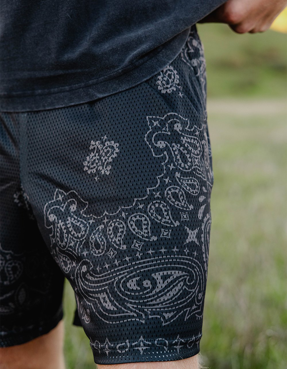 RSQ Mens 6" Mesh Shorts