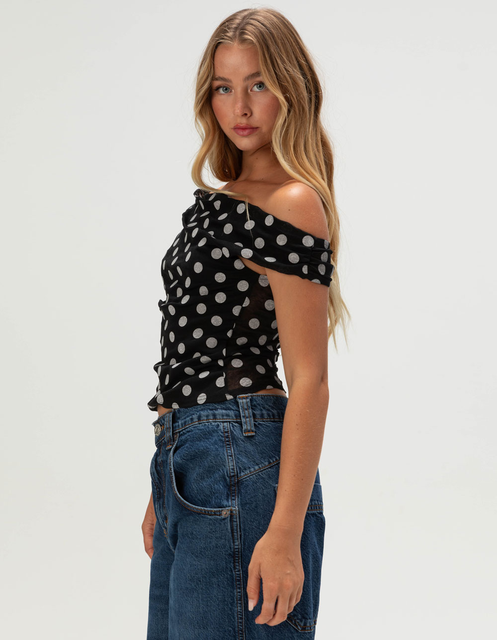 BDG Urban Outfitters Fia Dot Womens Off The Shoulder Top - BLK/WHT