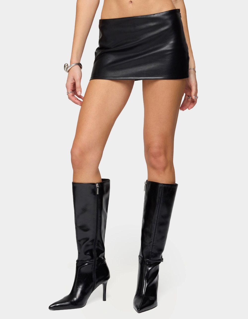 EDIKTED Viki Faux Leather Mini Skort - BLACK
