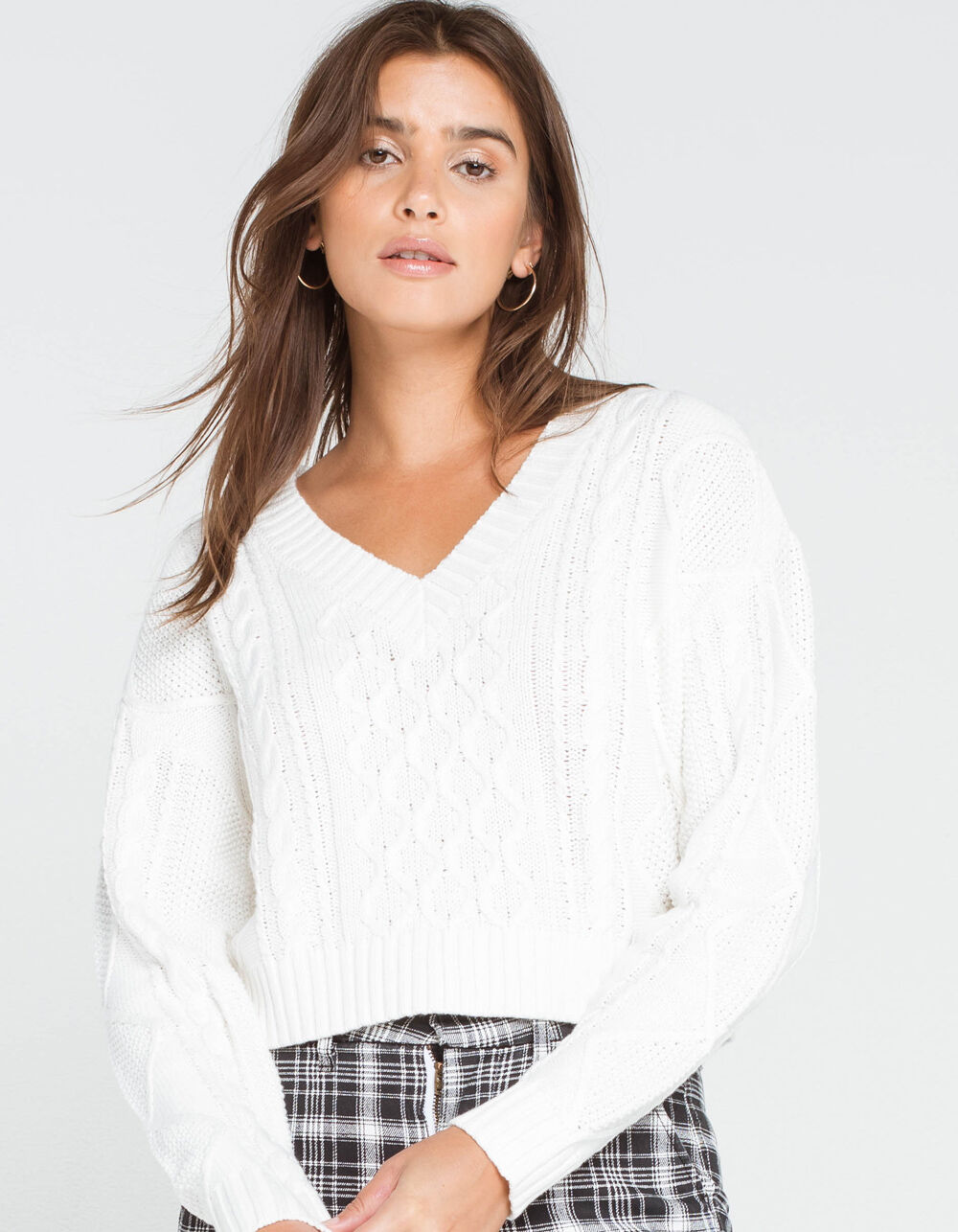 RSQ Cable Knit V Neck Womens White Sweater - WHITE | Tillys