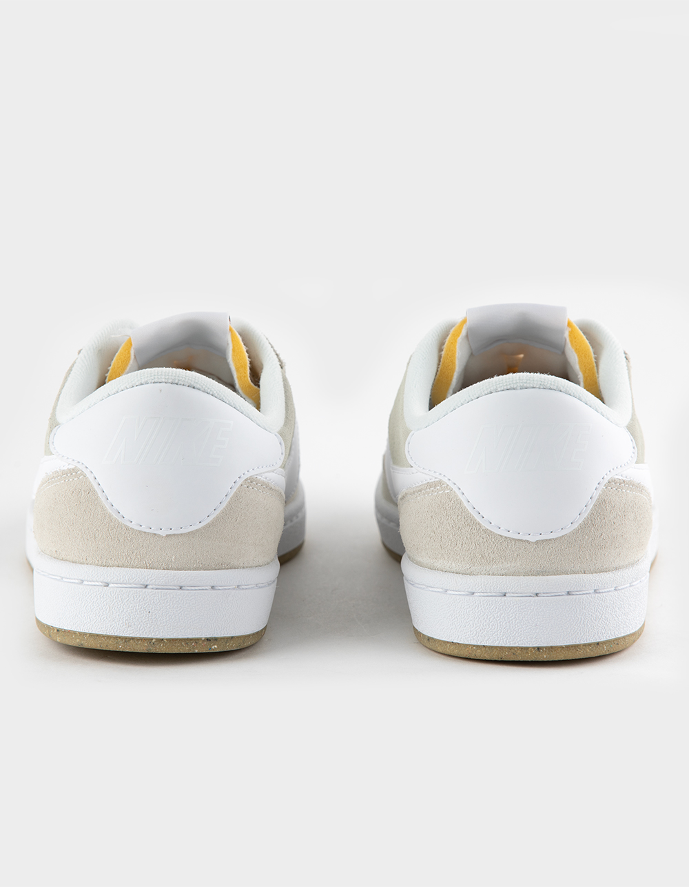 NIKE SB FC Classic Skate Shoes - OFF WHITE