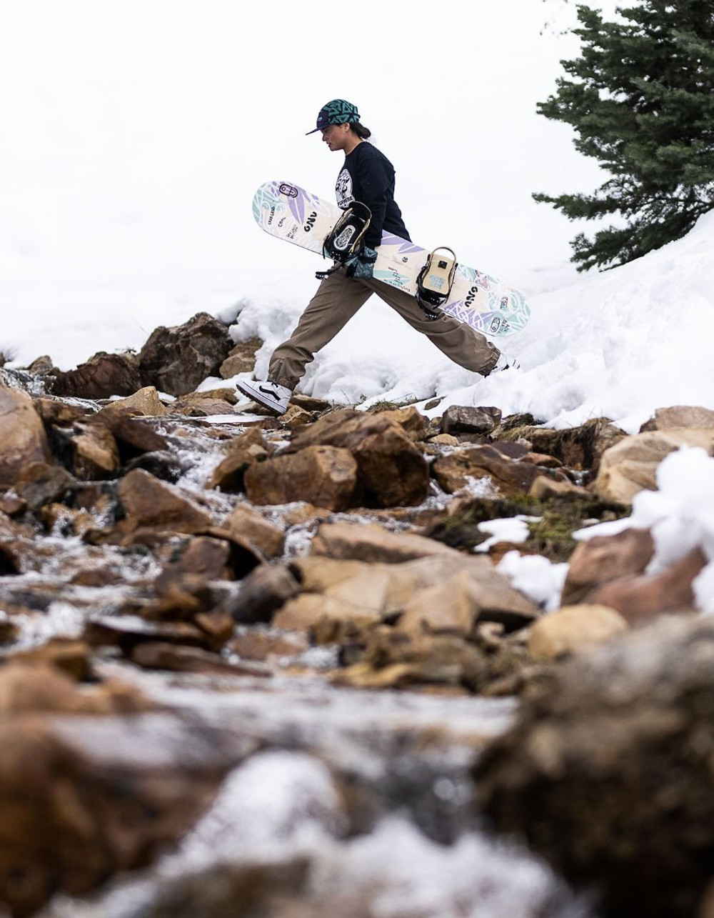 GNU Velvet Womens Snowboard MULTI Tillys