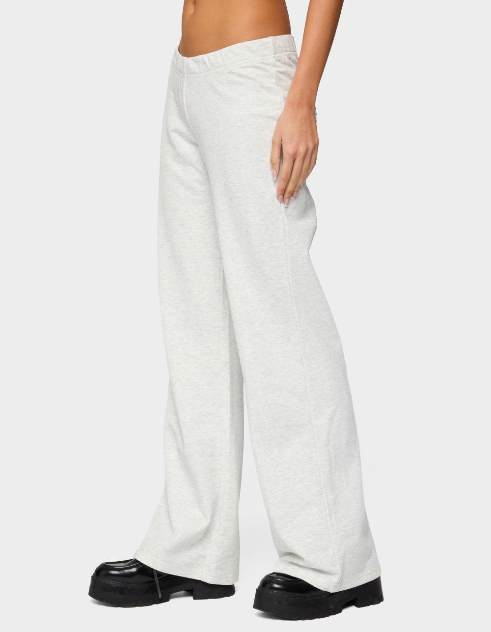 EDIKTED Briela Star Studded Sweatpants - GRAY