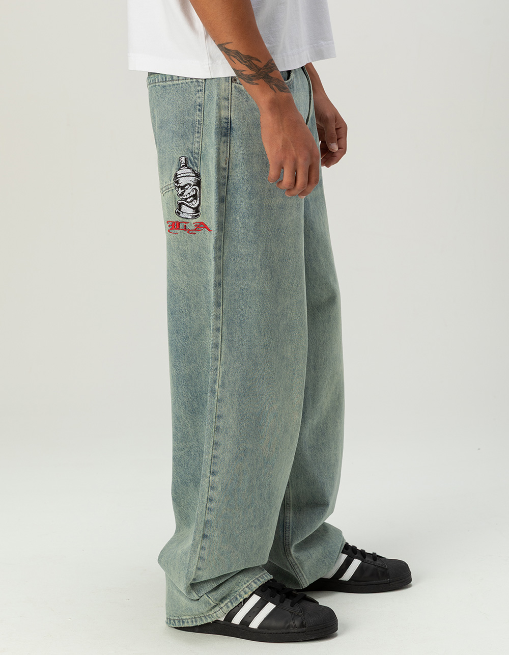 RSQ Mens Extra Baggy Embroidered Jeans - MEDIUM WASH