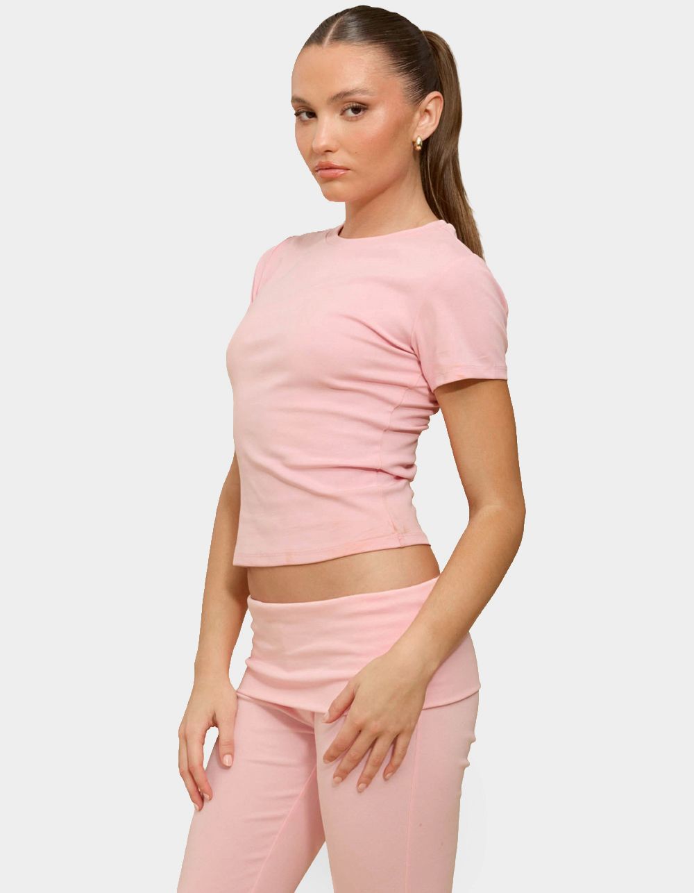 EDIKTED Emelia Fitted Tee - PINK