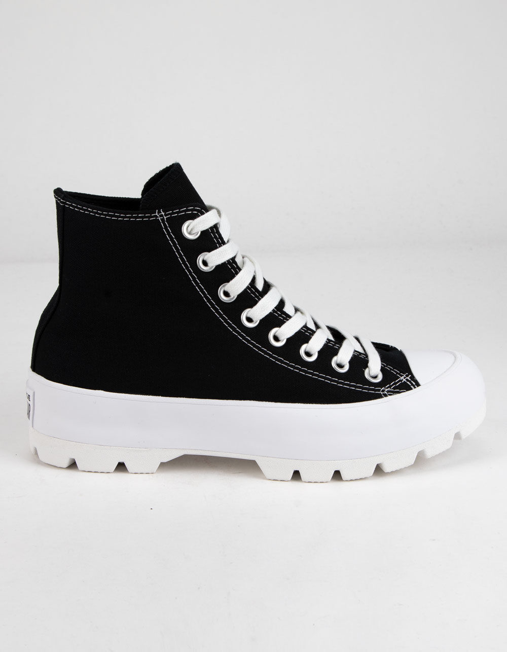 CONVERSE Chuck Taylor All Star Lugged Black and White Womens High Tops ...