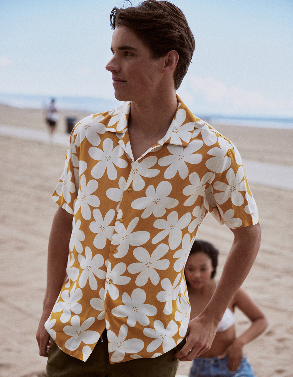RSQ Mens Far Out Floral Button Up Shirt - GOLD
