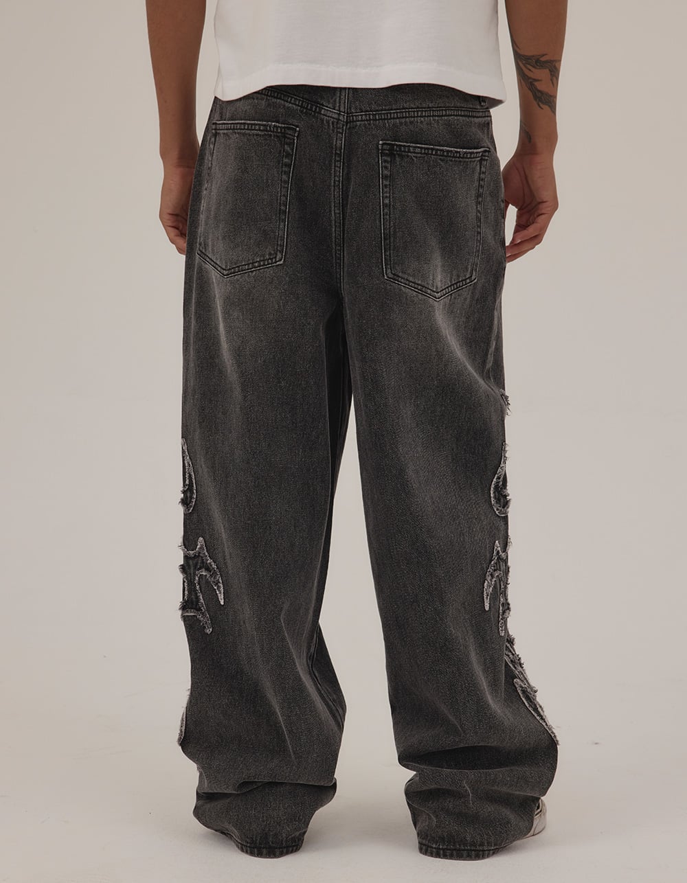 RSQ Mens Extra Baggy Applique Jeans - WASHED BLACK