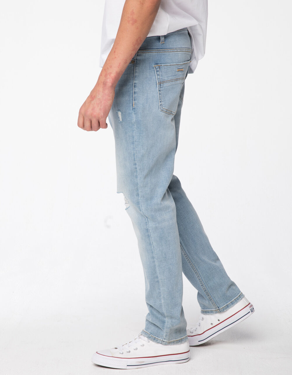 RSQ Mens Relaxed Taper Light Vintage Destroyed Jeans image number 2