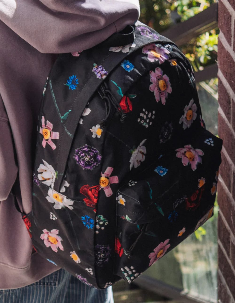 HERSCHEL SUPPLY CO. x LEGO® Classic Backpack - BLK/PINK
