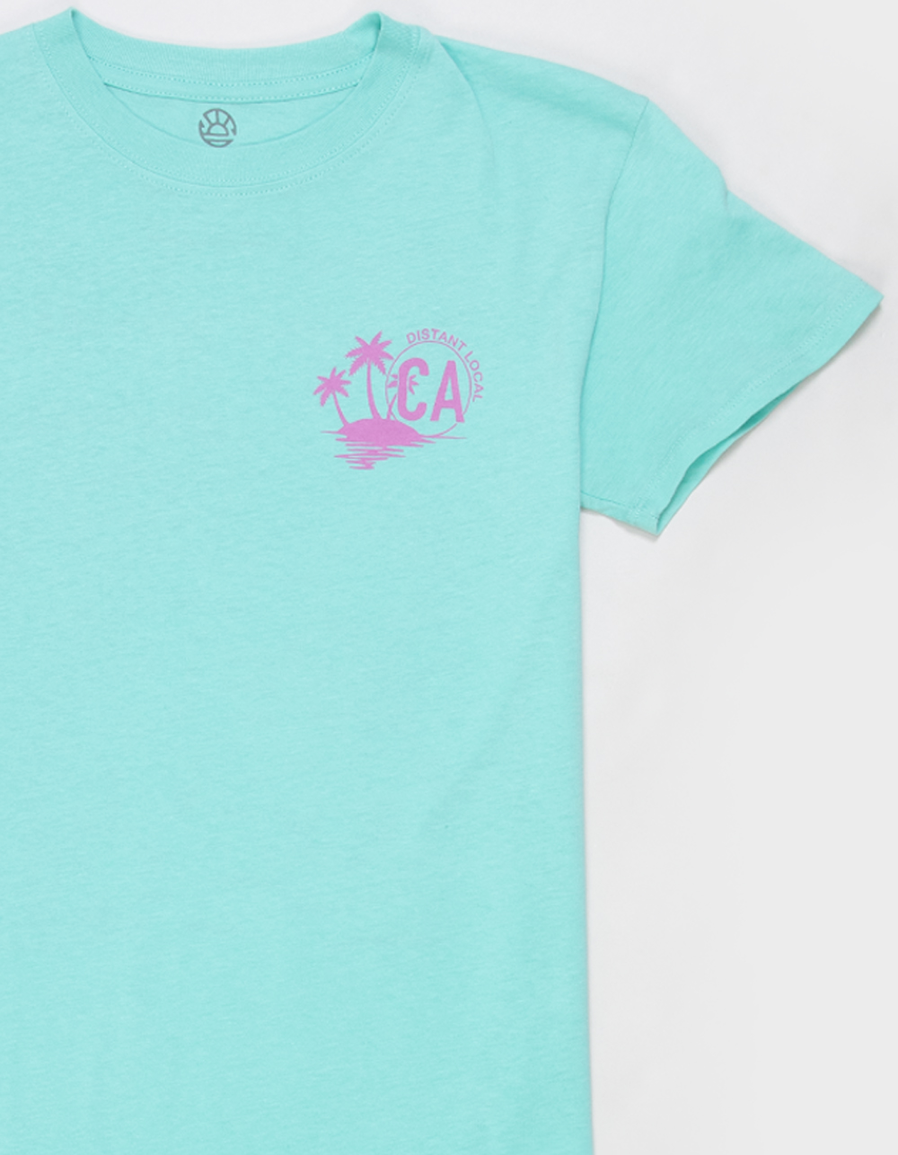 DISTANT LOCAL Cali Girls Boyfriend Tee