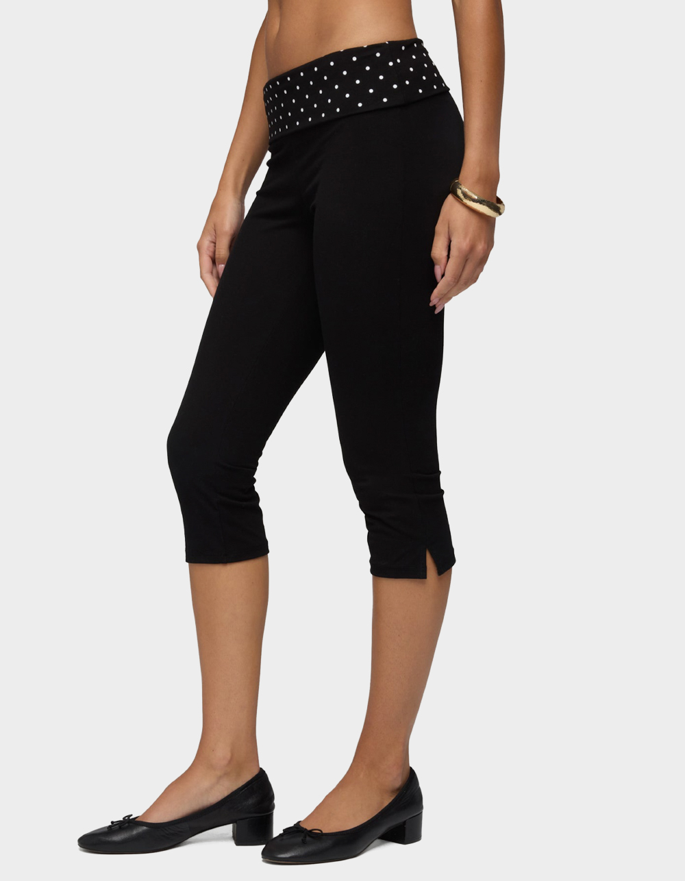 EDIKTED Genni Polka Dot Foldover Capri Pants - BLACK