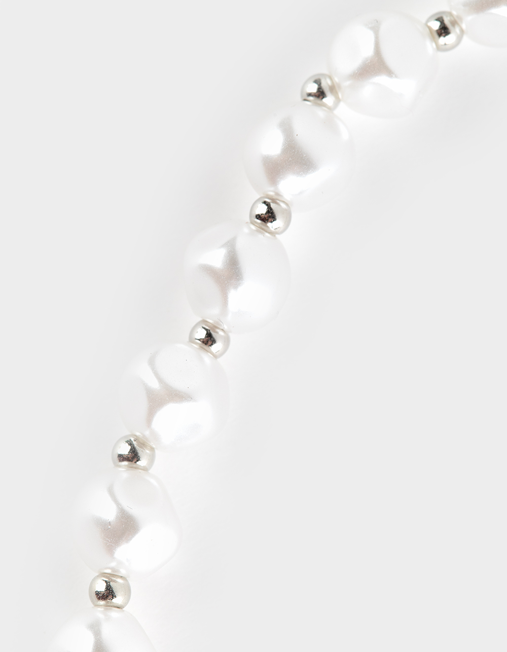 FULL TILT Pearl Necklace - CREAM