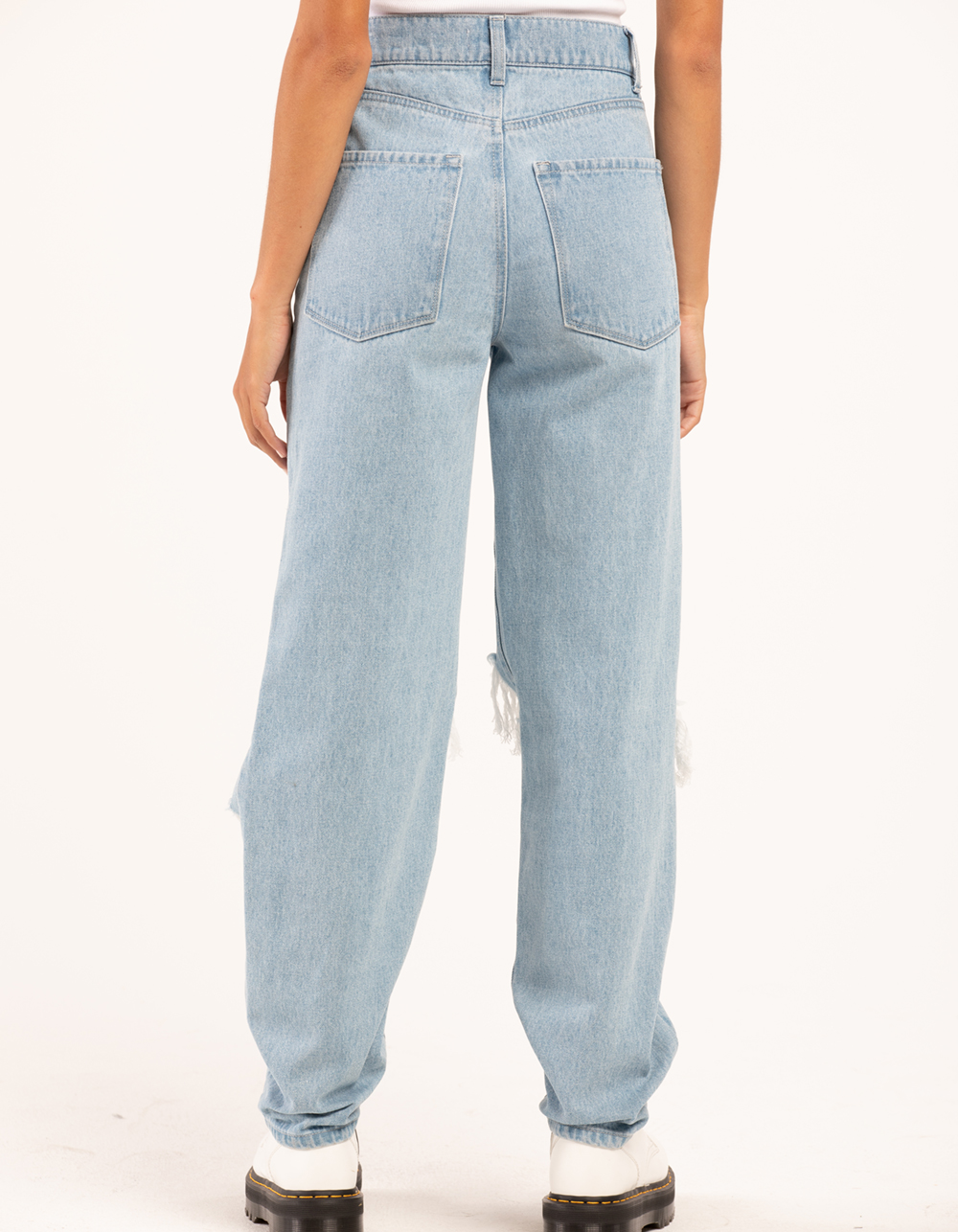 RSQ Womens High Rise Baggy Jeans - LIGHT WASH