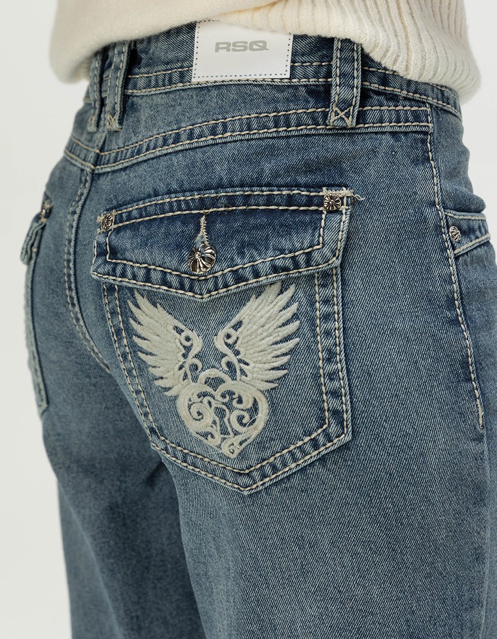 RSQ Womens Low Rise Heart Locket Baggy Jeans - MEDIUM WASH