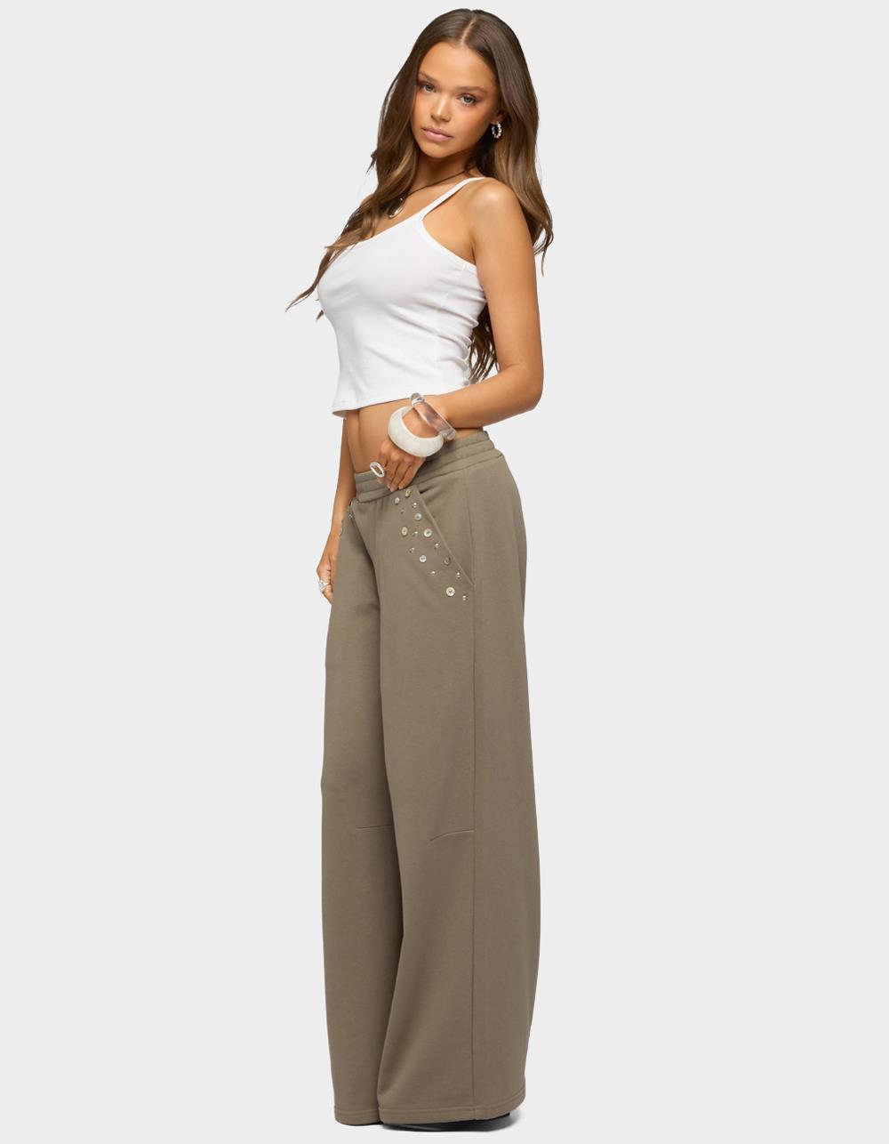 EDIKTED Zania Iridescent Button Sweatpants - BROWN