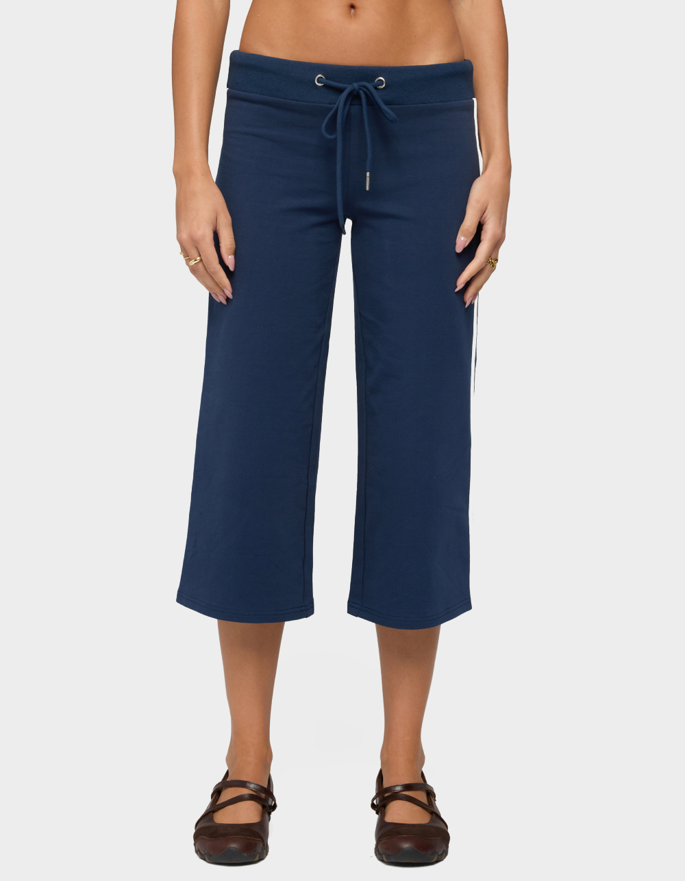 EDIKTED Zanele Side Stripe Capri Sweatpants - NAVY