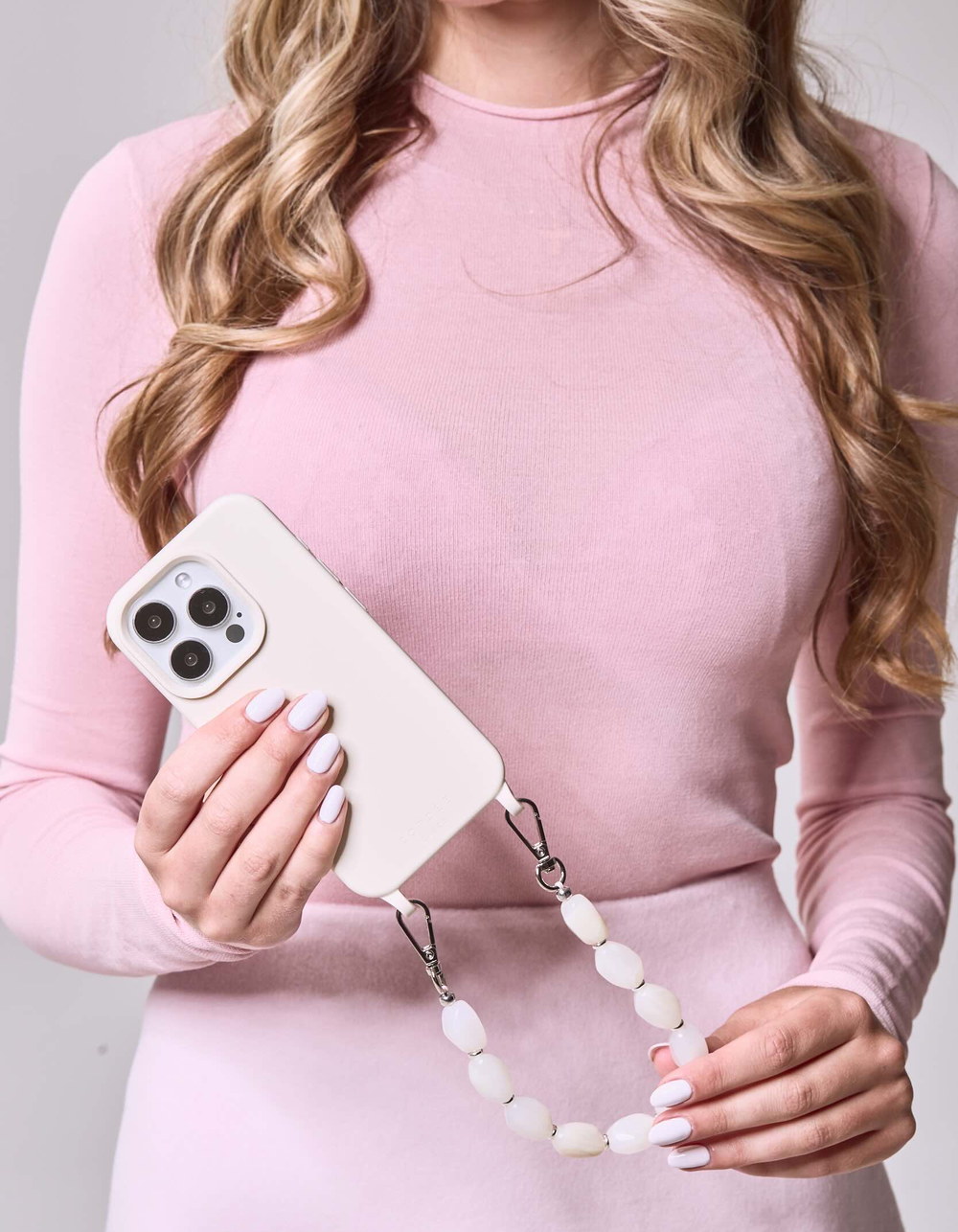 CORDEE CASES Aurelia iPhone 15/16e/17e Chain Set - ANTIQUE WHITE