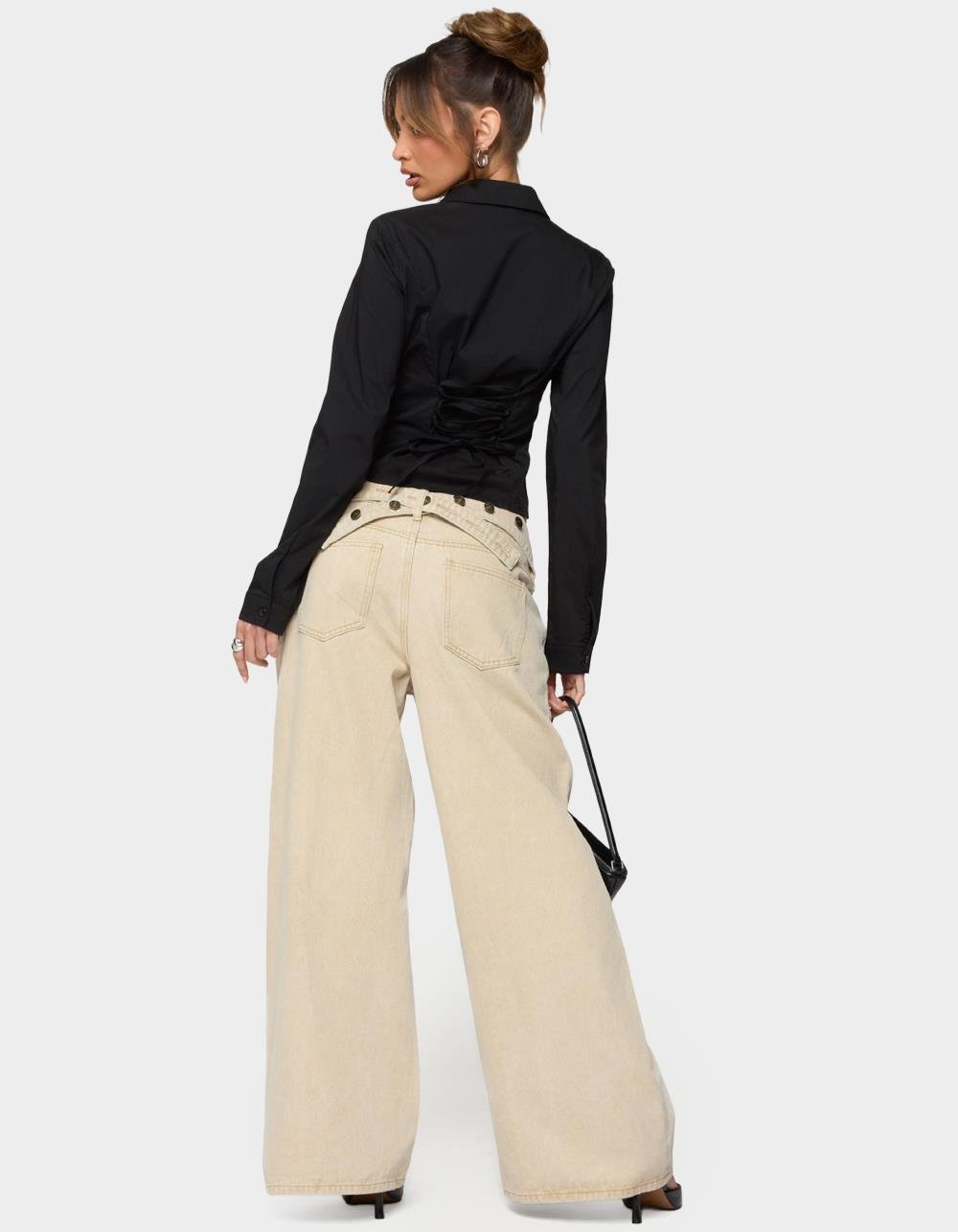 EDIKTED Buttoned Belt Low Rise Baggy Jeans - BEIGE