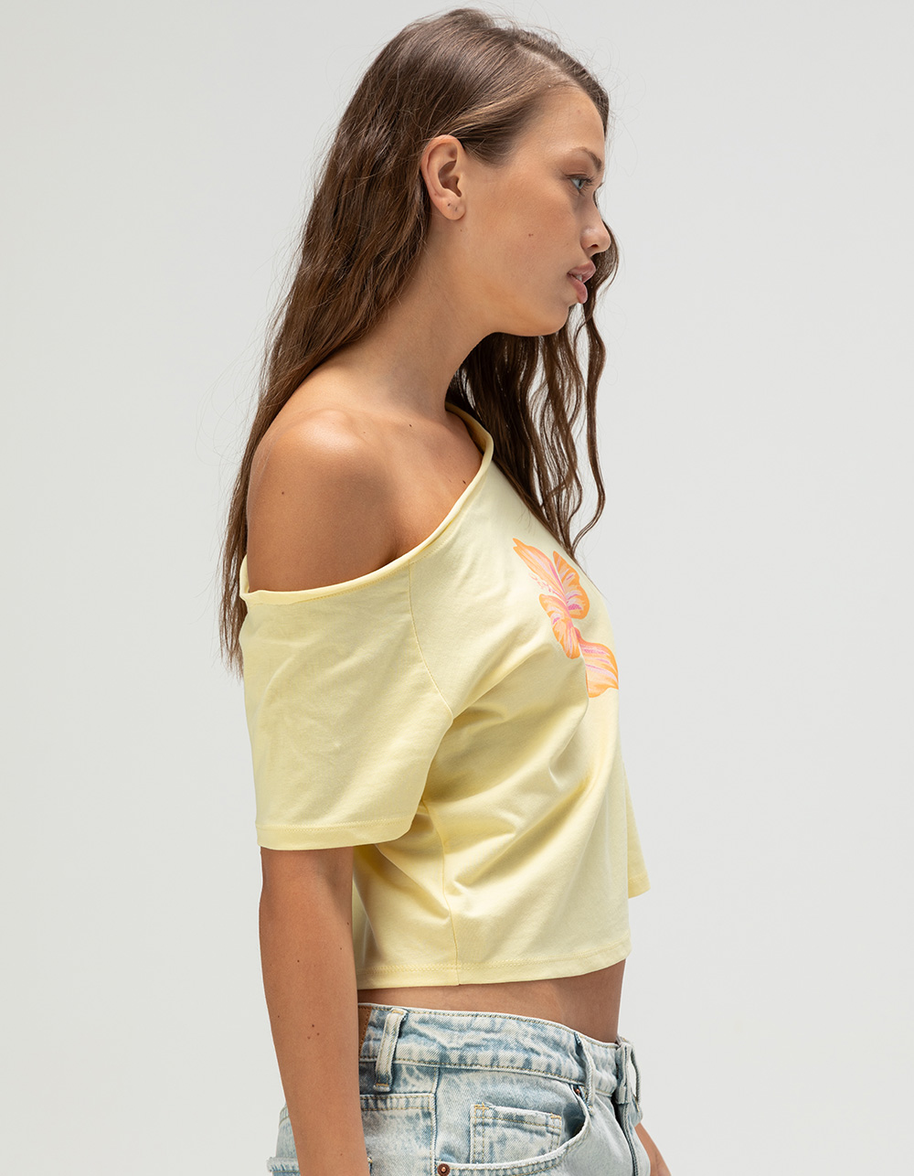 RSQ Womens Hibiscus Off The Shoulder Tee - YELLOW