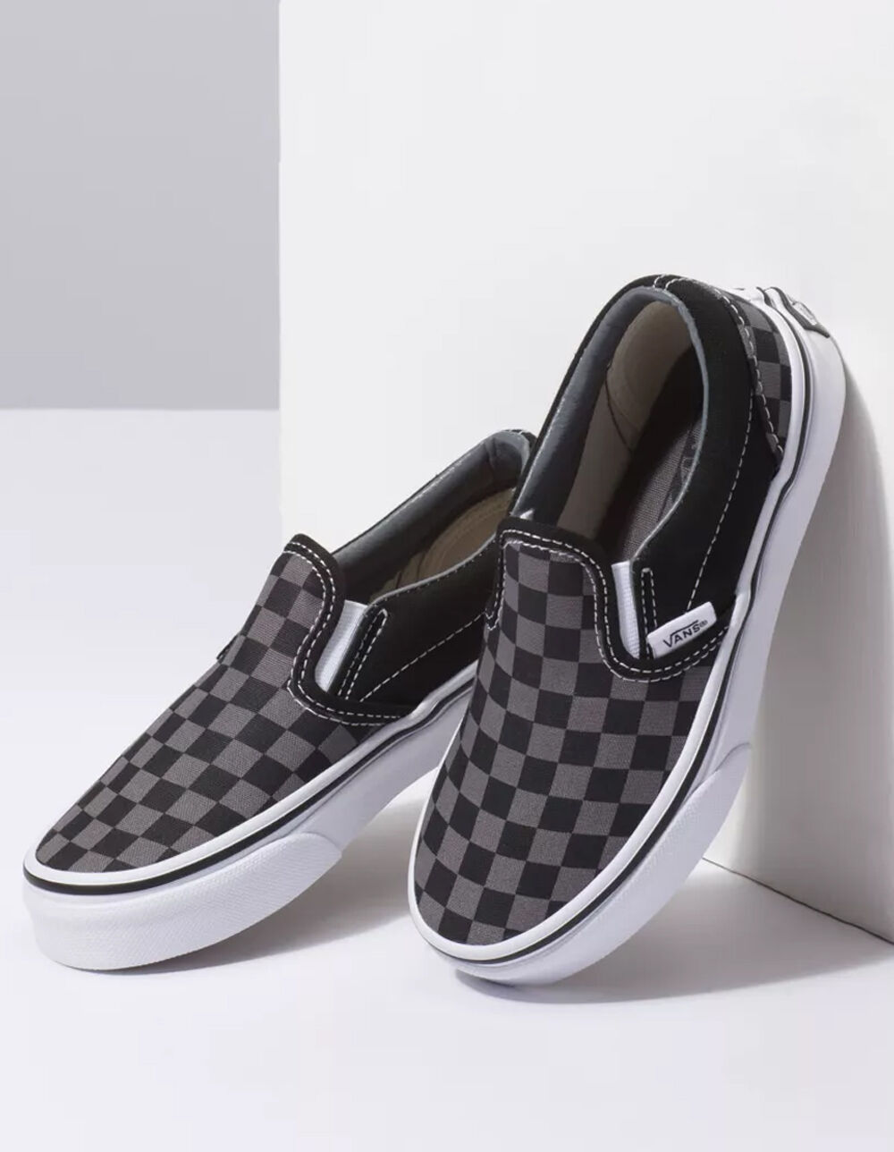 VANS Classic Checkerboard Slip-On Kids Shoes - BLACK/PEWTER | Tillys