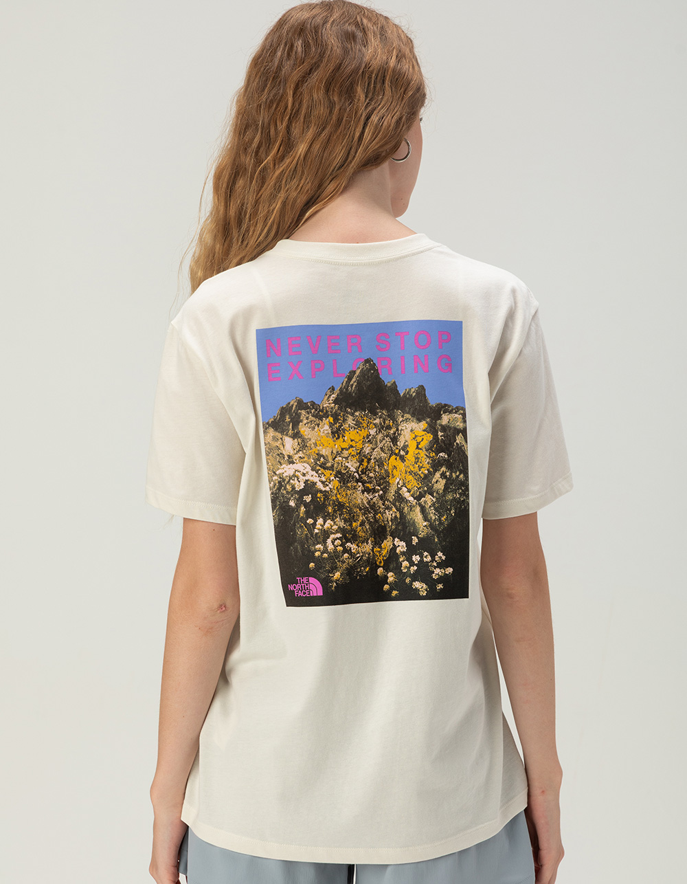 THE NORTH FACE Boulder Breeze Womens Relaxed Tee - OFF WHITE