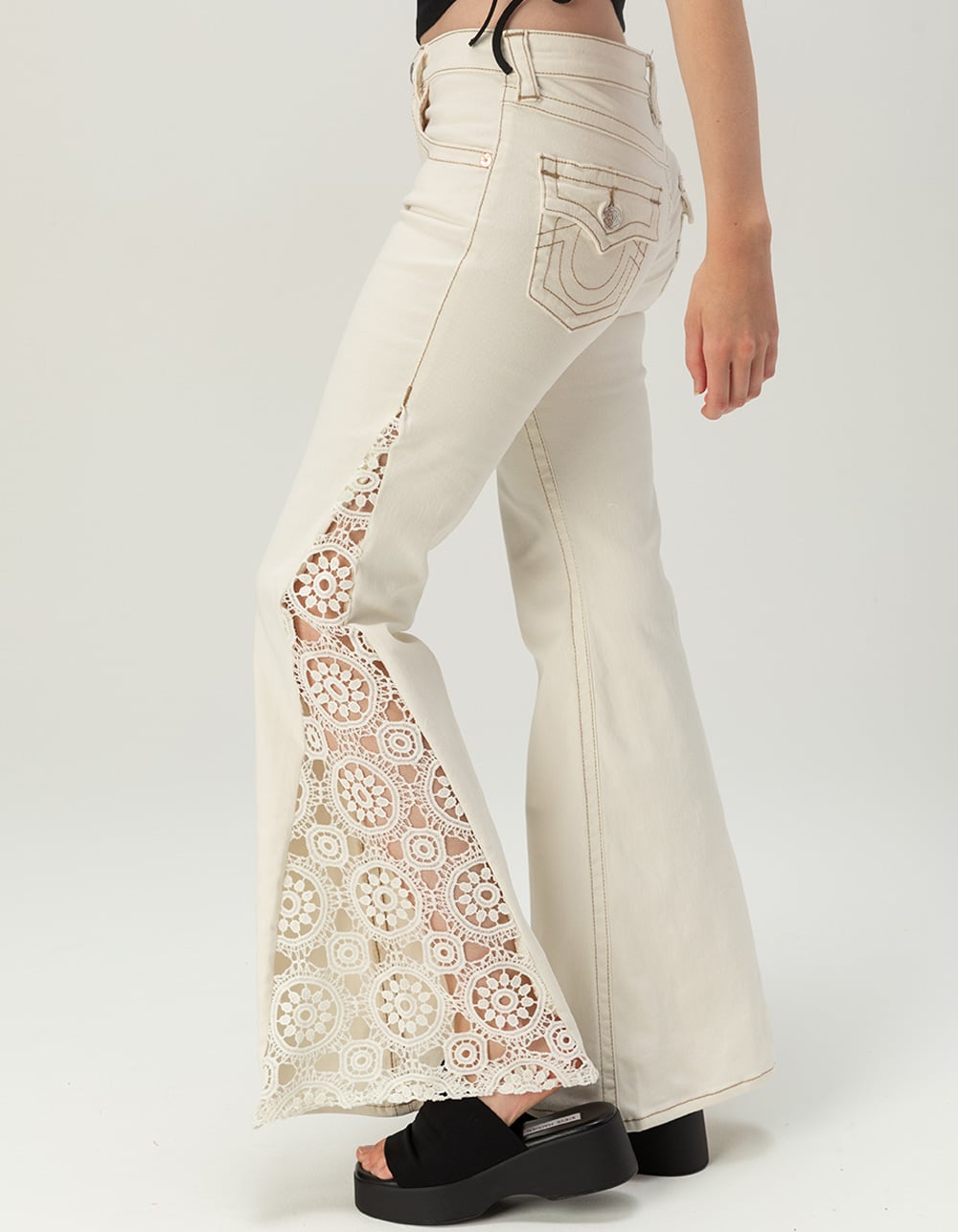 TRUE RELIGION Crochet Mid Rise Flap Womens Flare Jeans - WHITE