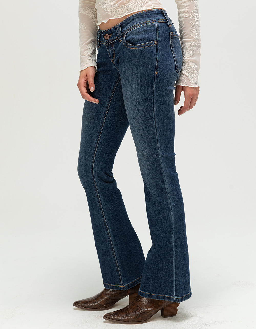 ABRAND 00 Super Low Kick Womens Jeans - MEDIUM WASH