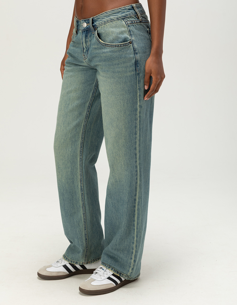 RSQ Womens Low Rise Loose Straight Jeans - TINTED DENIM