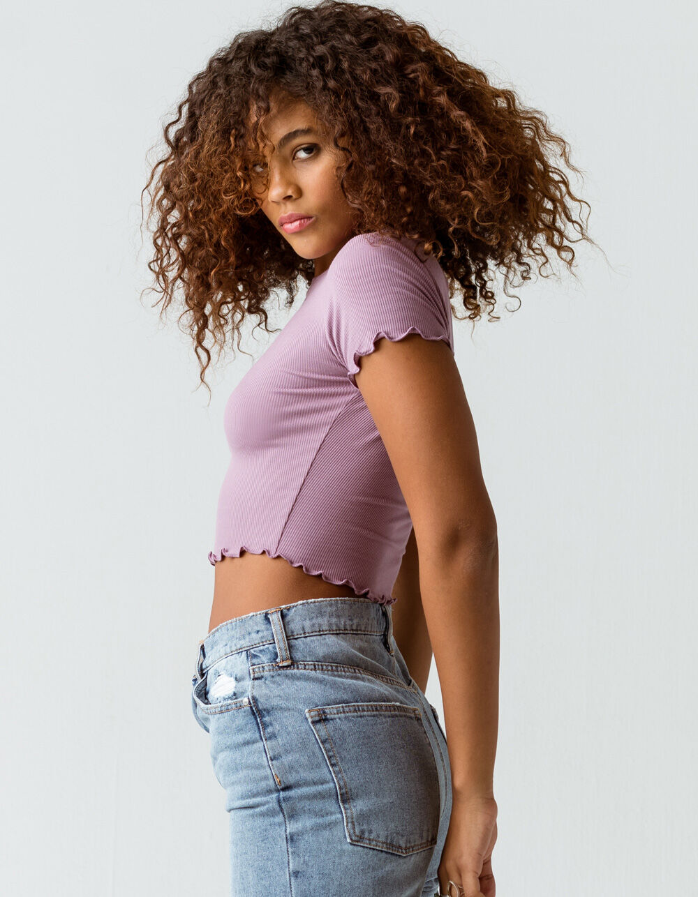 BOZZOLO Ribbed Lettuce Edge Womens Lavender Crop Tee - PURPL | Tillys