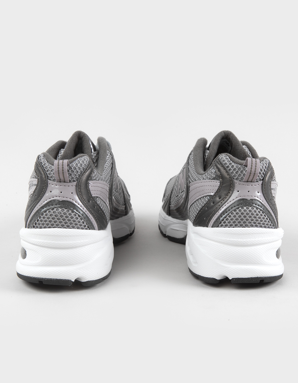 NEW BALANCE 530 Womens Shoes
