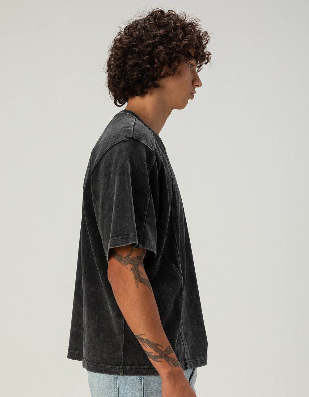 RSQ Mens Seamed Boxy Tee - BLACK
